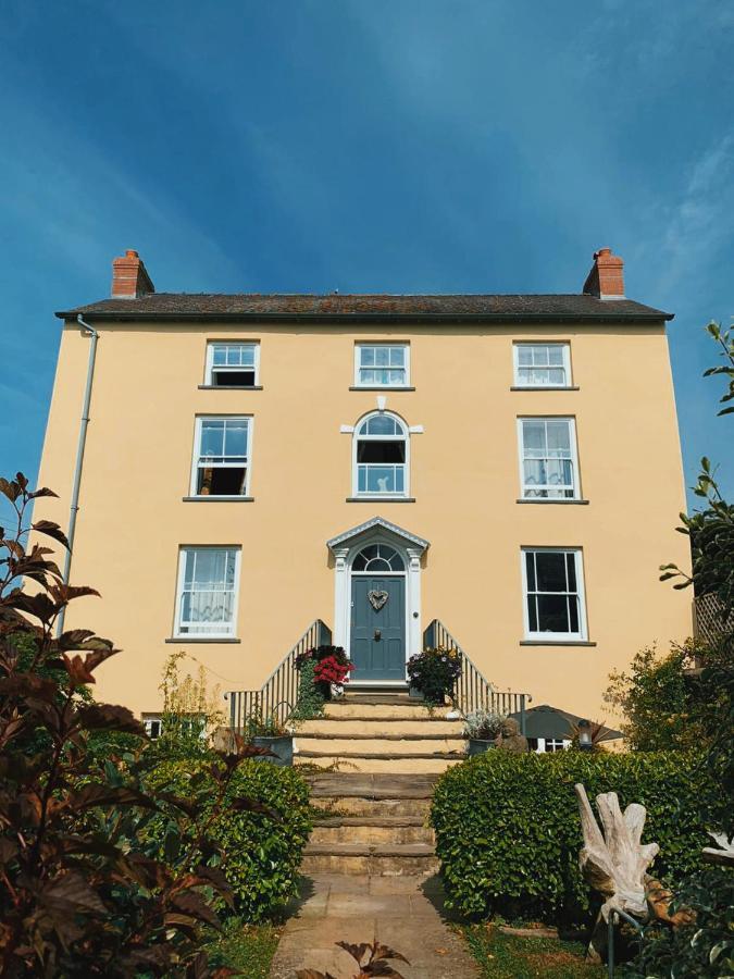 Bed and Breakfast Dylan Thomas Sea View Laugharne Zewnętrze zdjęcie